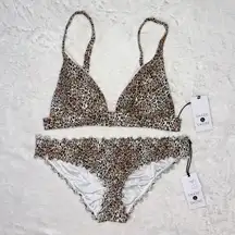 NWT  Bikini Top & Bottom Set size Small