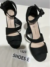 Womans Chinese Laundry Open Toe 7.5m Faux Suede Platform Heel Ankle Strap Shoe