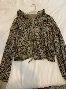 Le lis Collection Cheetah Print Zip Up Hoodie