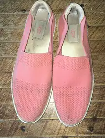 Uggs salmon pink 9 slip on loafers