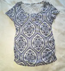 Motherhood Maternity Geometric Paisley Blouse Size Medium Stretch Sides‎ Blue
