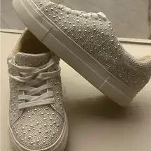 Betsey  Johnson Chic Pearl-Studded Women's White Sneakers 8