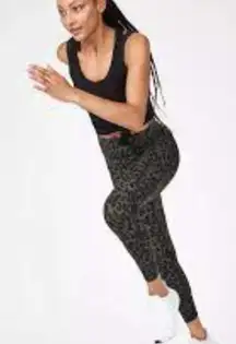 Sweaty Betty Zero Gravity High-Waisted Full Length Cheetah Print Leggings Sz S