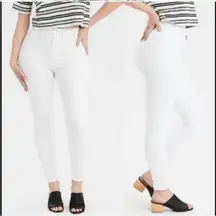 American Eagle Next Level High Rise White Jegging Jeans‎ Plus Size 22 0412