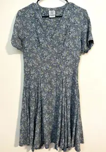 Vintage 80s Laura Ashley floral cottagecore mini dress viscose