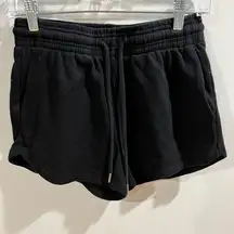 H&M BASIC SWEATSHORTS!