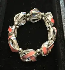 Breast cancer awareness stretch bracelet. The original pink colors. Size 8.​​