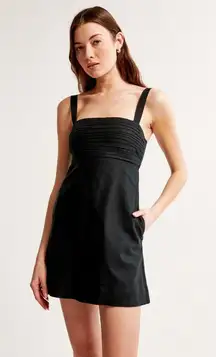 The A&F Emerson Linen-Blend Skort