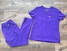 FIGS Technical Collection Scrub Set Womens Top-Sm, Bottom-Med Purple Medical MD