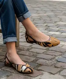 TALBOTS  Leonora Tiger Stripe Horse Hair Flats Size 6B