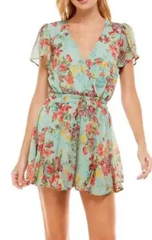 ✨ Floral Print Surplice Romper
ROW A✨