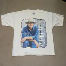 Vintage Y2K cream Trace Adkins More t-shirt top woman’s size XL country concert