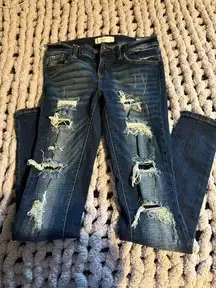 Buckle Jeans