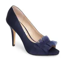 Nina raizel Navy Blue Sheer Ruffled pumps Size 6M.  B78