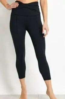 Free People Movement Leggings Size XS Black Crisscross Waist Hang Ten Cropped