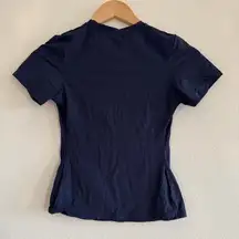 Skims Fits Everybody Short Sleeve T-Shirt in Navy, size small