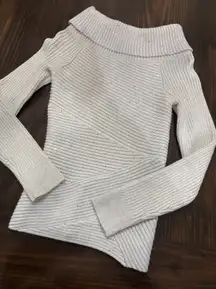 White House Black Market Cream Ivory Sequins Sparkly CowlNeck Rib Knit Sweater S