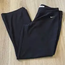 Nike black capri crop cropped leggings tights
