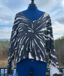 Lizard Thicket Dark Grey Tie Dye Top