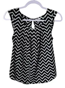 Candies Small Black White Sleeveless Chevron‎ Print Keyhole Back Blouse N…