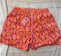 Strawberry Milkmob Peach Pit Short
