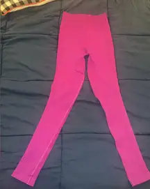 Sonic pink/ Purple  seamless leggings size small