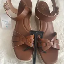 Time and Tru Brown Espadrille Wedge Sandals Size 8 NWT