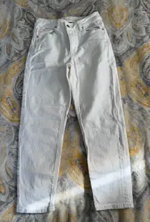 American Eagle cross waist white mom jeans size 4 short