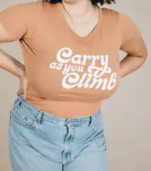 The Bee & The Fox Carry As You Climb Boho Preppy Scoop Neck T-shirt 3XL