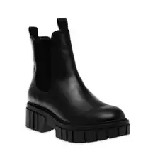 Madden NYC Chelsea Boots