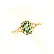 2.2CT Green Emerald Cut Solitaire Ring NWT 14K Gold Plated Sz 8 Engagement