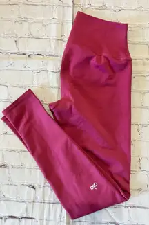 Alo Yoga Women's Pink High-Waisted Airbrush Leggings Size Small Full Length 28”