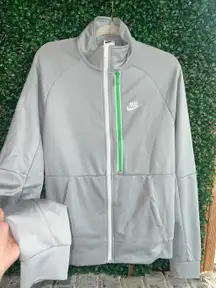 Nike zip up jacket 