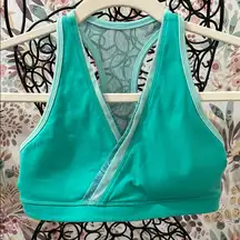 Lululemon Women's Deep Breath Teal Racerback v-neck Sports Bra Size 6 Small