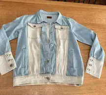 POL EUC Light Two Tone Blue and Cream Denim Jacket Sz S 19” p2p