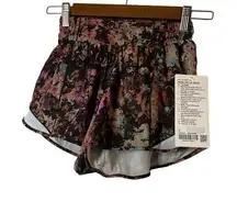 Lululemon Hotty Hot LR Short 4" *Lined Stencil Blossom Red multi/Sheer Blue Sz 2