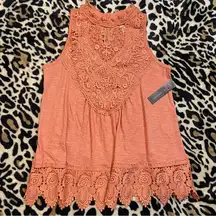 NWT! Embroidered blouse XS