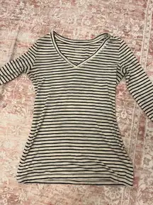 Mossimo Black And White Striped Long sleeve