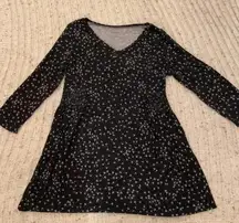 Motherhood Maternity black tunic dandelion long-sleeve shirt, size medium​‎