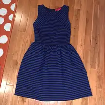 Saks 5th Avenue Women’s Saks Fifth Avenue blue and black flare dress