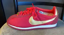 Nike 2013  Cortez Year of the Horse Red Gold 631662-607 EUC Women Sz 6.5