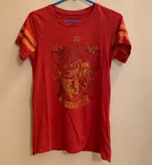 Gryffindor faded tee shirt