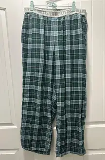 Hollister Green Plaid Flannel Pajama Pants