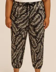 Robert Louis Jogger Pants – Black/White Palm Print – Size XL.    (F3)??