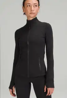 Lululemon NWT  Define Jacket Luon Size 4 in Black