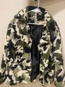 camo fleece jacket