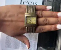 ANTIQUE GOLD PREMIER DESIGN BANGLE WATCH