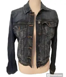 Just USA Denim Jacket Distressed Look M Buttons Inside and Outside Pockets EUC