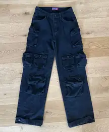 Edikted - Oversized Boyfriend Cargo Jeans in Black