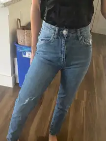 Mom Jeans